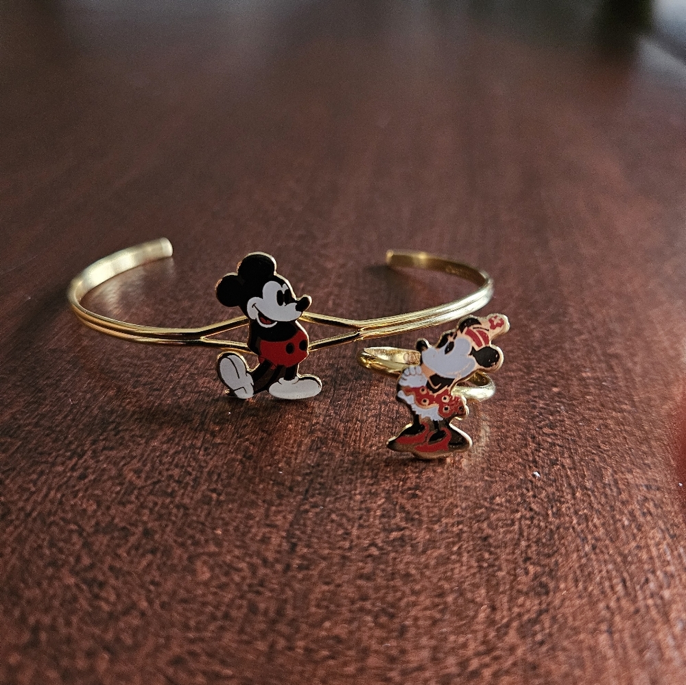 BRACELET & RING Adjustable Sizing Vintage Mickey & Mini Mouse NEVER WORN.